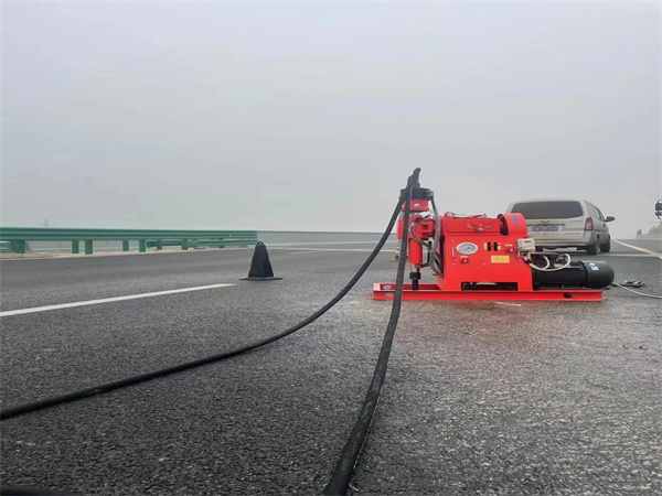 清徐马路路基路面开裂下沉注浆加固灌浆